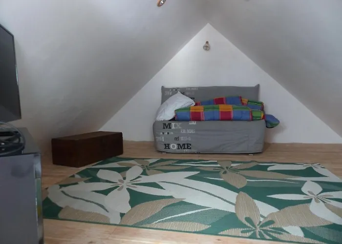 Le Nid Du Colibri - 12 Pers *